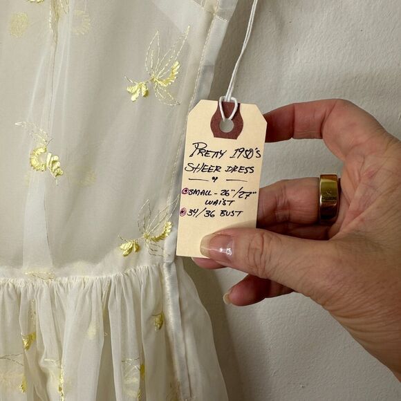 VINTAGE Sheer 50s Pale Lemon Yellow Floral Design Embroidered Sleeveless Dress - Picture 5 of 13